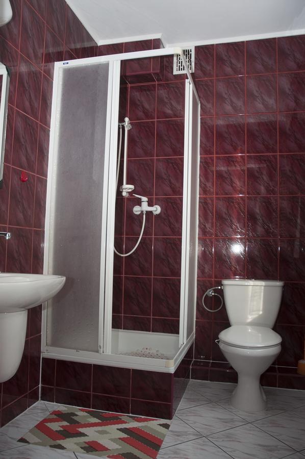 Apartament I Pokoje Aura Dom Wczasowy دارووفكو المظهر الخارجي الصورة